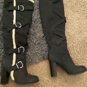 Lyonah heeled boots